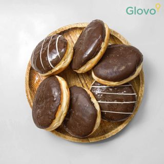 Донът с шоколад