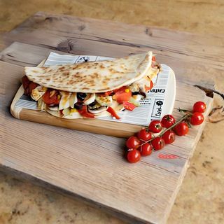 Meniu Piadina Quattro Formaggi