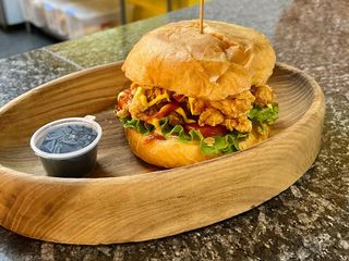 Чикен бургер