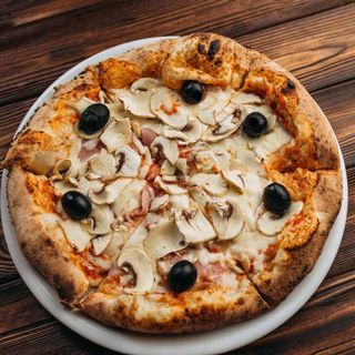 Піца Капрічоза (500г)