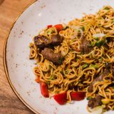 Yakisoba de solomillo