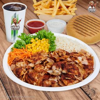 28 Plato arroz con pollo con bebidas 