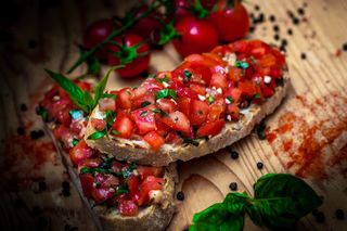 Bruschette cu roșii