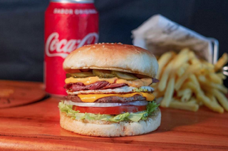 Hamburguesa Double Cheese Bomb