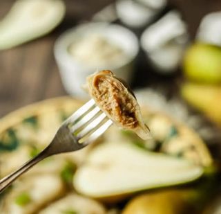 pierogi z szarpaną wieprzowiną chrzanowo-gruszkową