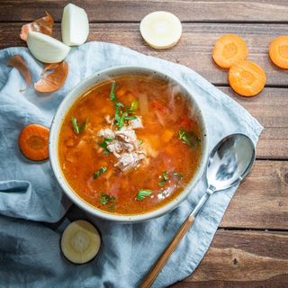 Ciorba cu pui si taietei