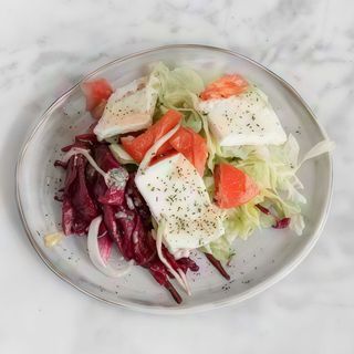 Sałatka z serem