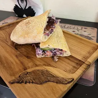 KINESKI SENDVIČ