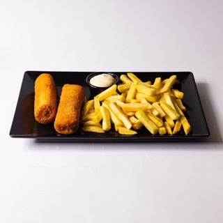 Pohana palačinka + pomfrit + piće