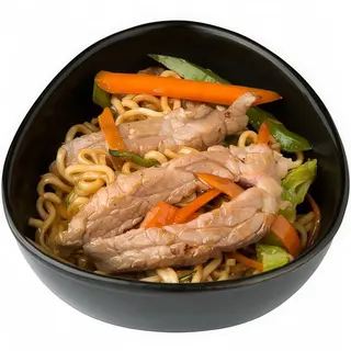 Yakisoba con ternera