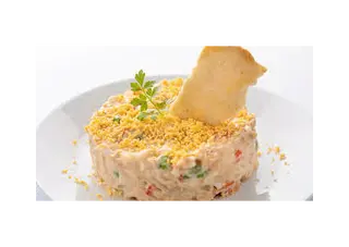 NUESTRA ENSALADILLA
