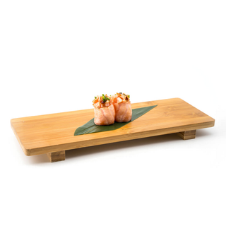 Gunkan de Salmão Braseado