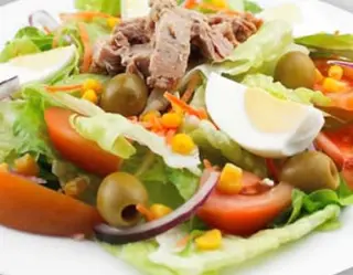 Ensalada Mixta Con Feta
