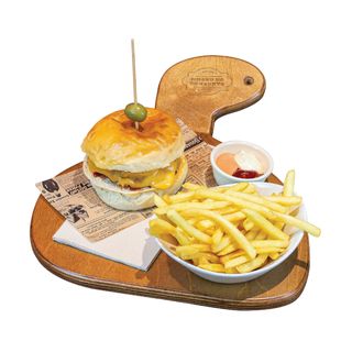 HAMB. INFANTIL + BATATA