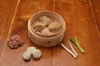 Jiaozi Cerdo (4 Uds)