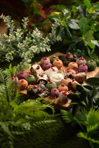 Ассорти пхали