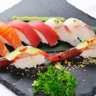 Nigiri misti crudi