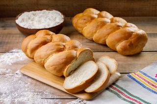 Paine coapta de casa