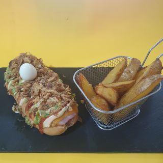 Perrito Caliente  El Encebollado