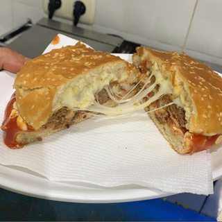 BURGUER DE TERNERA (BRIOCHE)