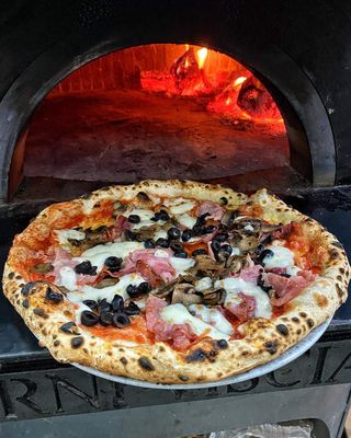 Pizza Capricciosa (33 Cm.)