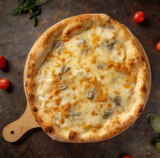 Pizza Cuatro Quesos (30 Cm.)