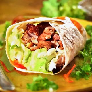 Piadina, patatine più bibita