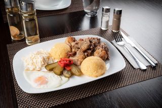 Tochitura moldoveneasca