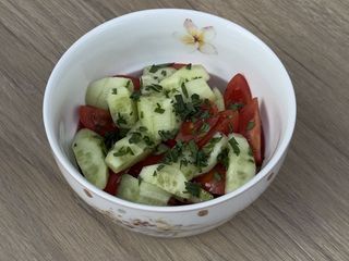 Салат овочевий з домашньою олією (100/60g)