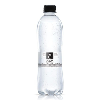 Aqua Carpatica minerala.