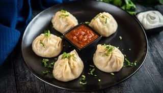 მანტი ცხვრის ხორცით