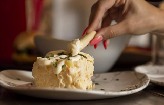 ENSALADILLA RUSA (RACIÓN)