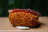 Croqueta De Jamón Ibérico Y Loncha De Beher