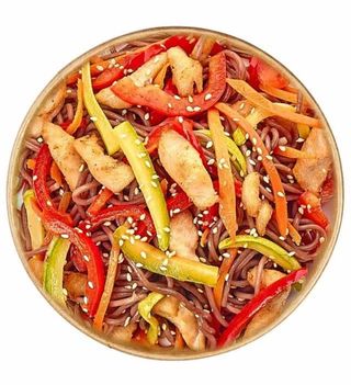 Соба з куркою унагі (320г)