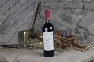 გიოს მარანი ქინძმარაული 750მლ