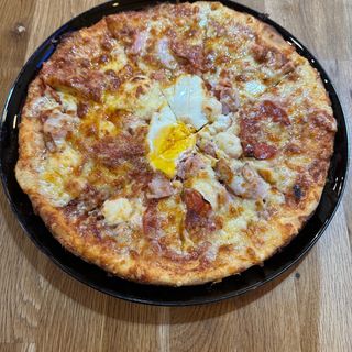 Семейна пица Капричоза (60см-2кг)