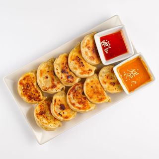 Koothey Momo piletina
