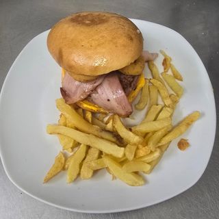 Hamburguesa Super Cathedra II