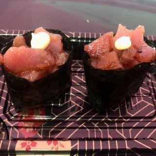 Gunkan Spicy tuna