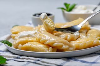 ვარენიკი ხაჭოს (15ც)