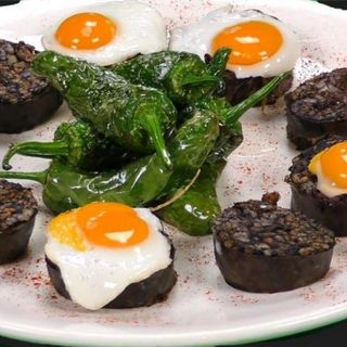 MORCILLA HUEVOS CODORNIZ