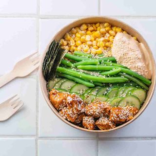 ტერიაკში შემწვარი ქათმის პოკე