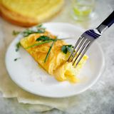 Французский омлет с сыром