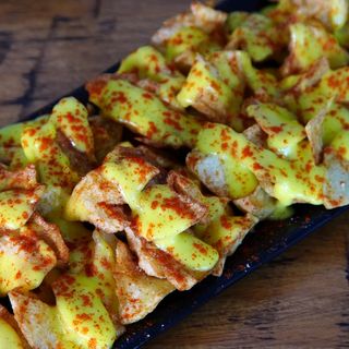 Ración Patatas Cazurras