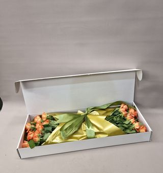 Cutie 9 trandafiri mini rose portocalii