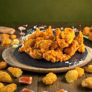 Meniu crispy strips din piept de pui