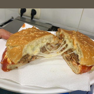 Burger Especial Nebil