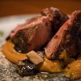 Presa ibérica con puré de boniato 