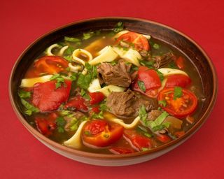 Лагман з телятиною (350г)