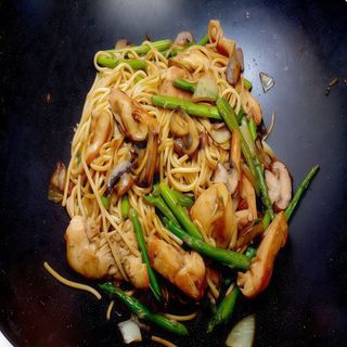 Tallarines Con Verdura